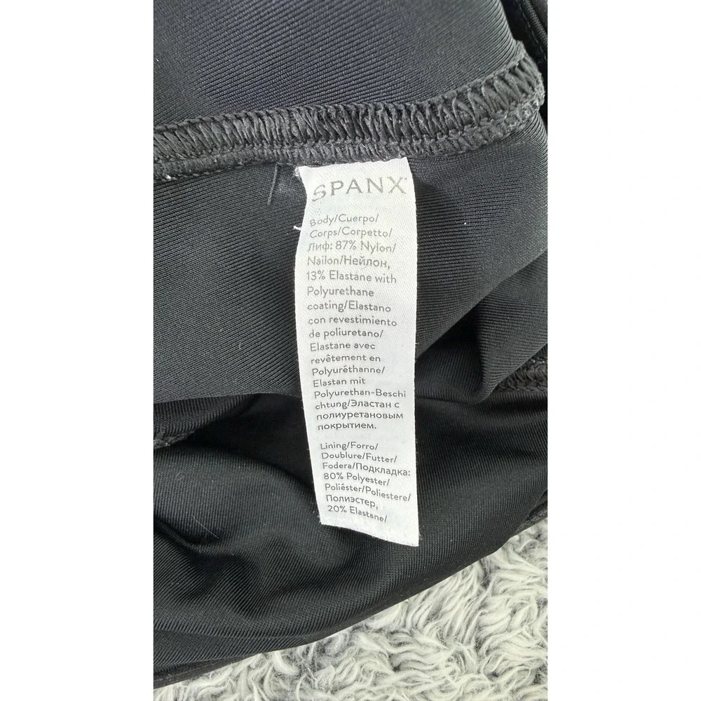 SPANX Faux Leather Black Leggings Stretch Pull On Pants Vegan Women's Size LARGE
